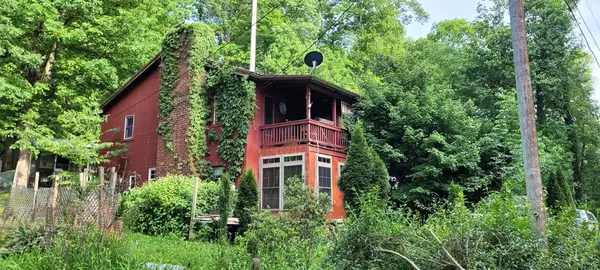 1471 Rockland Station Road, Kennerdell, PA 16374