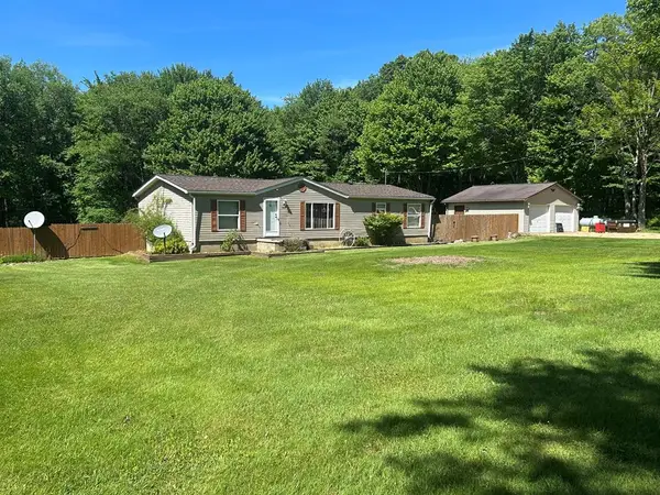 249 Pioneer Road, Titusville, PA 16354