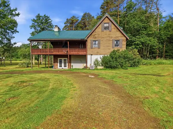 1705 Dempseytown Greshem Rd, Titusville, PA 16354