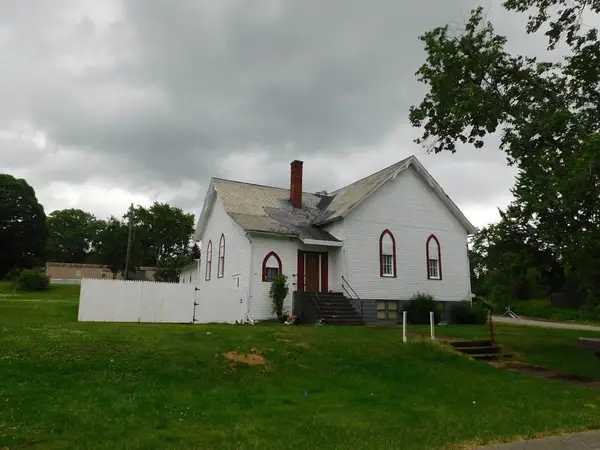 122 S Main Street, Seneca, PA 16346