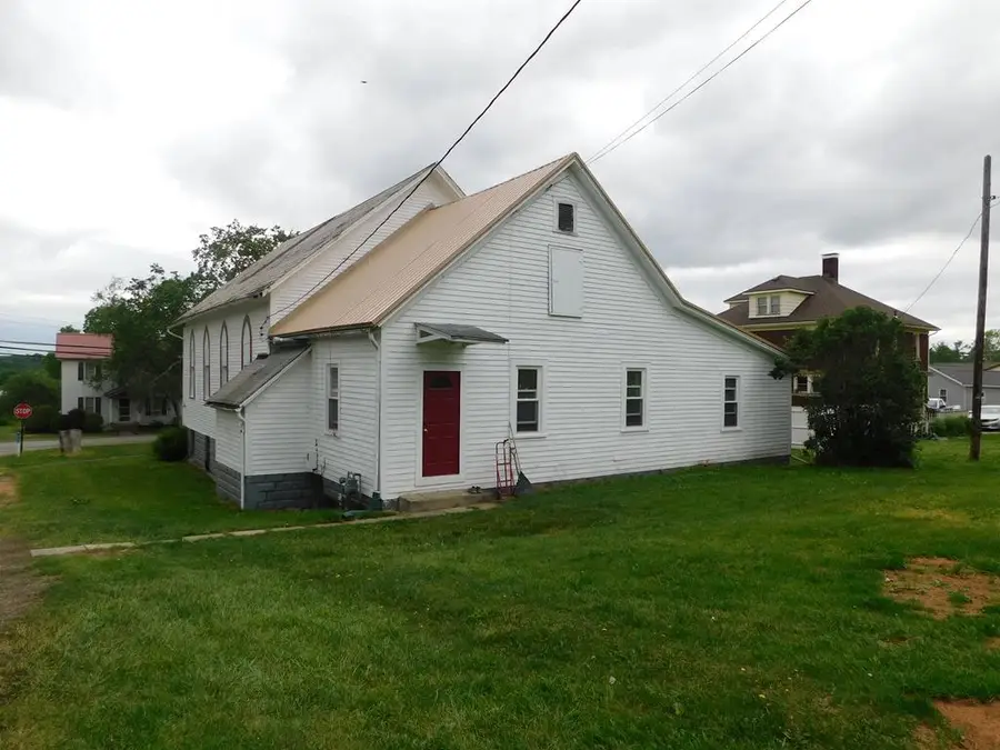 122 S Main Street, Seneca, PA 16346 - #2