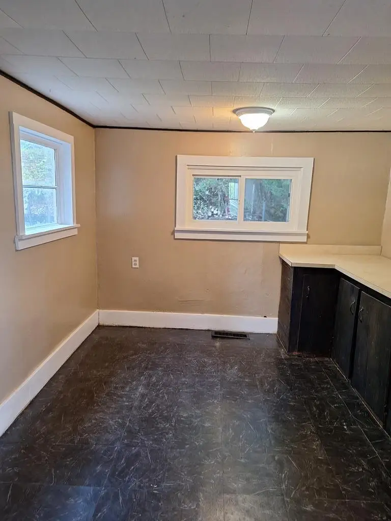 604 Cornplanter Avenue, Oil City, PA 16301 - #3