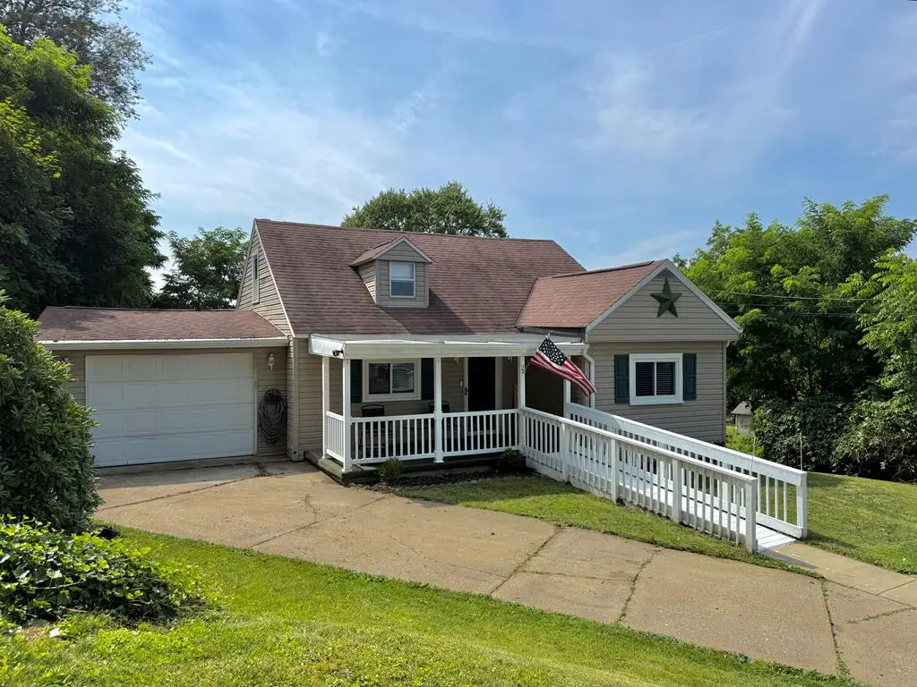 2 Rich St, Oil City, PA 16301 - #1