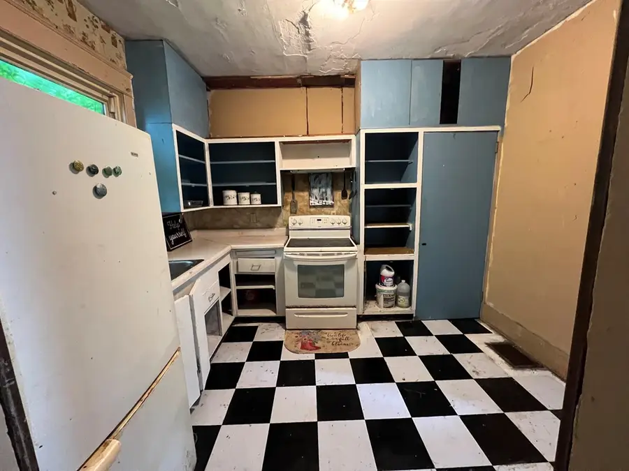 104 Meadville Pike, Franklin, PA 16323 - #2