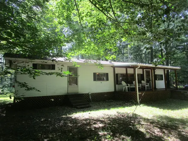 1432 Watson Farm Rd, Marienville, PA 16239