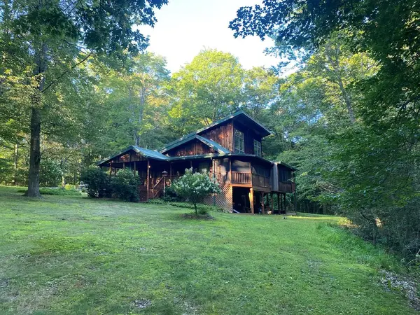 422 Wright Rd, Cooperstown, PA 16317