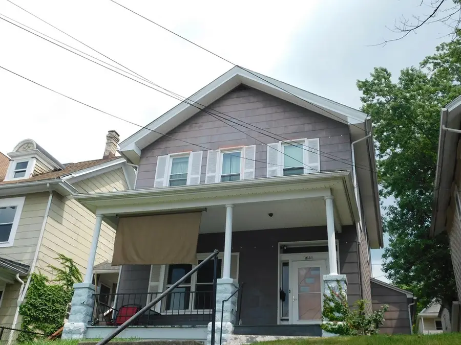 213 1/2 Hoffman Ave, Oil City, PA 16301 - #2