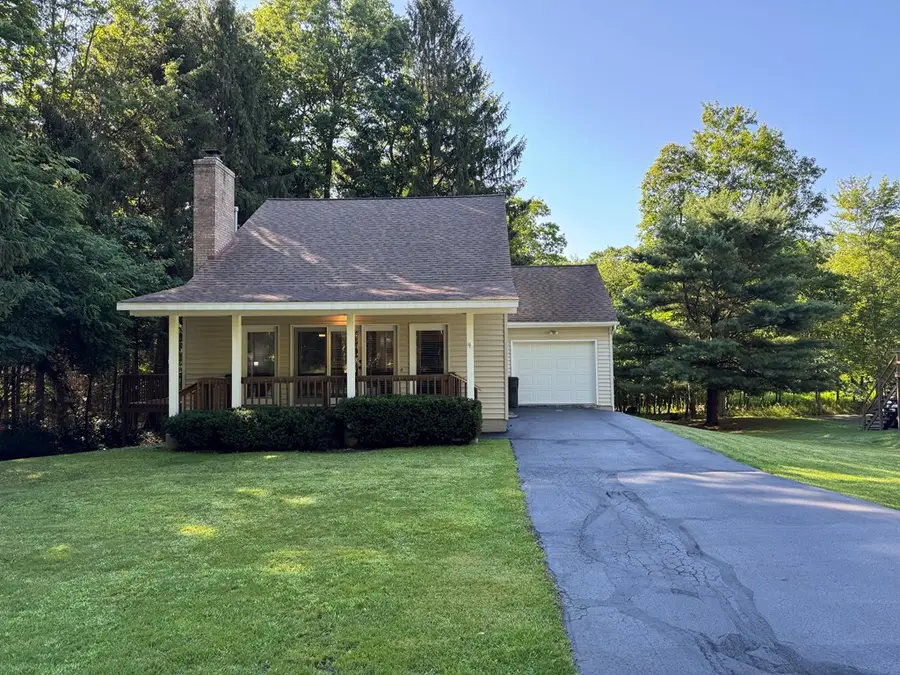 104 Aspen Dr, Franklin, PA 16323 - #2