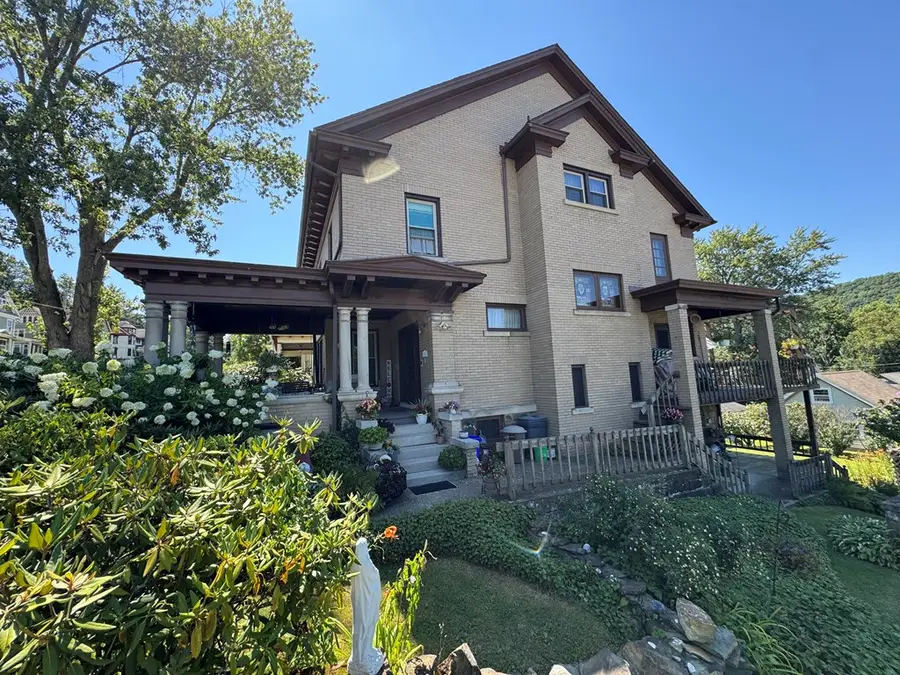 146 W Third St, Oil City, PA 16301 - #2