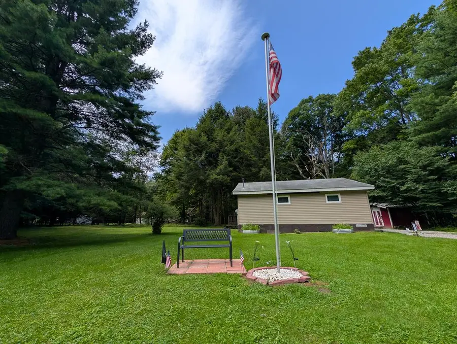 105 Butternut Ln, Vowinckel, PA 16260 - #2