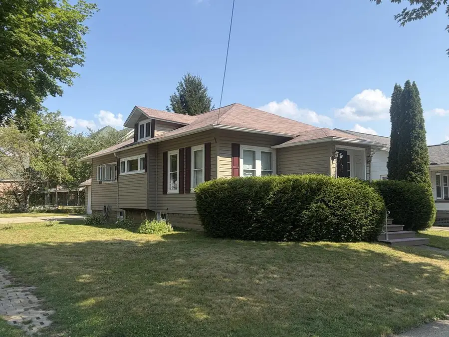 320 North Brown Street, Titusville, PA 16354 - #2