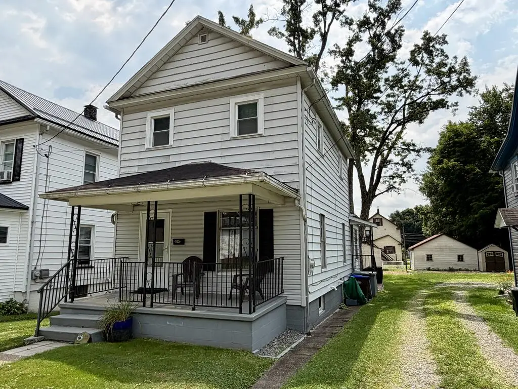 223 Pacific St, Franklin, PA 16323 - #1