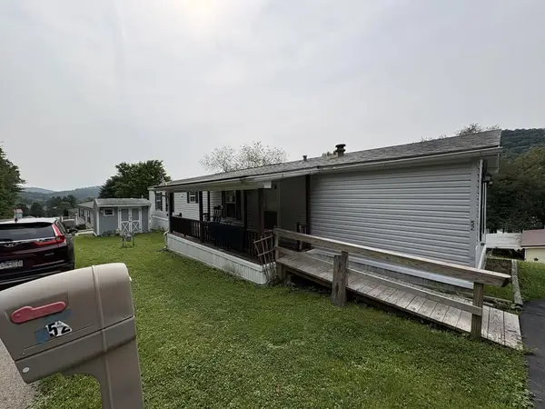 674 Grant, Franklin, PA 16323