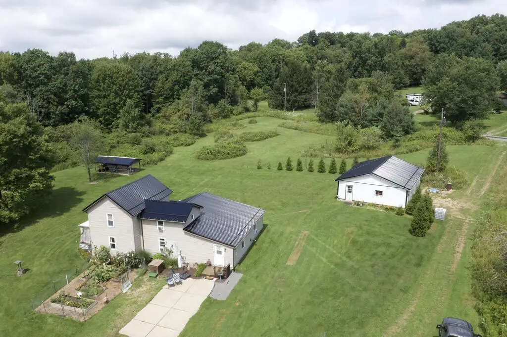 162 Infield Dr, Franklin, PA 16323 - #1