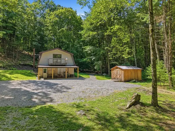 839 Maple Grove Road, Strattanville, PA 16258