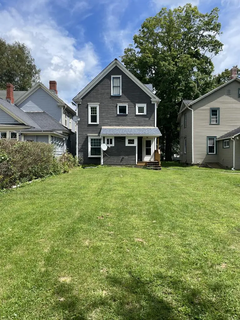 423 Liberty St, Franklin, PA 16323 - #3