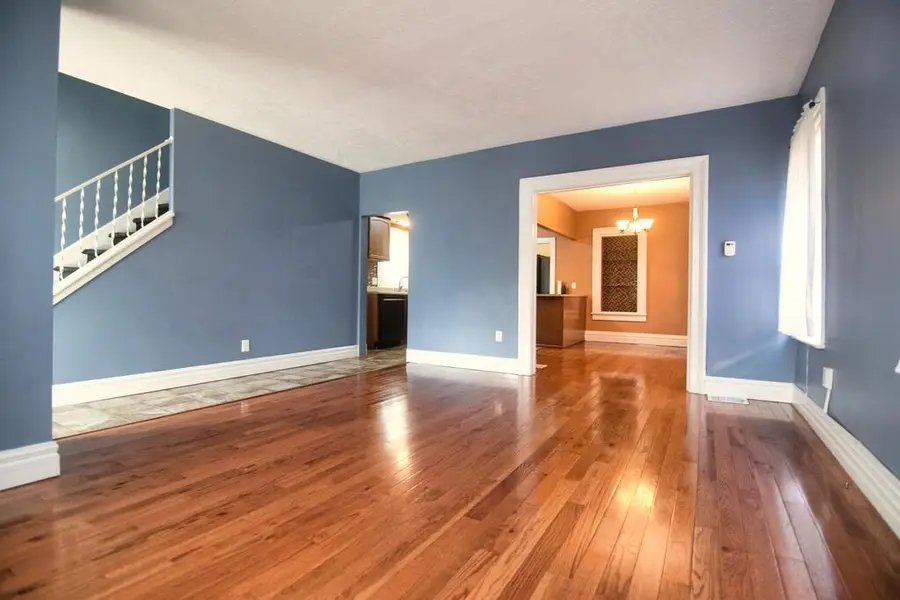 1107 Elm St, Franklin, PA 16323 - #2