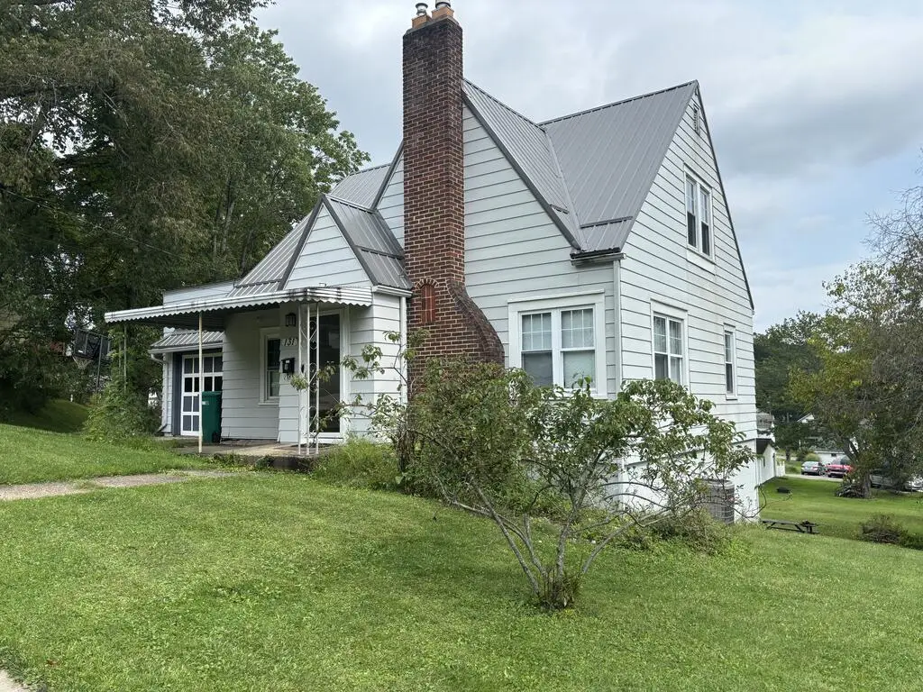 131 S. 4th Avenue, Clarion, PA 16214 - #1