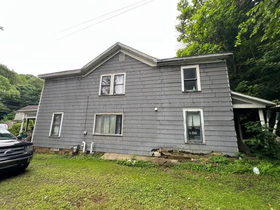 1129 E 2nd St, Oil City, PA 16301 - #2