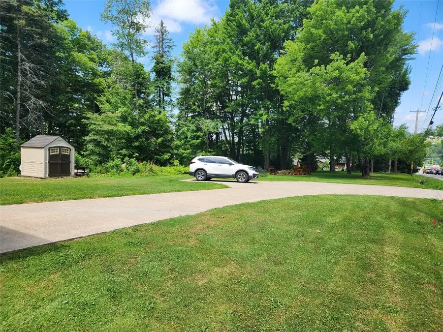 70 Robison Road W, Erie, PA 16509 - Image #2