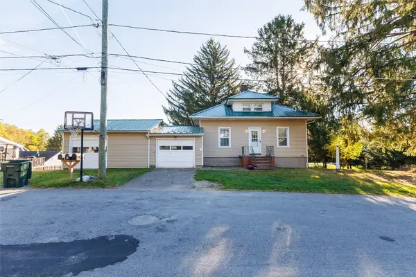 26 Merlin Avenue, Jamestown, PA 14701