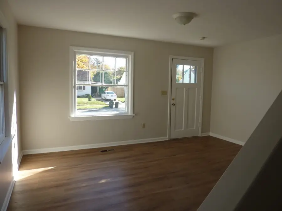 916 E 37th Street, Erie, PA 16504 - Image #3