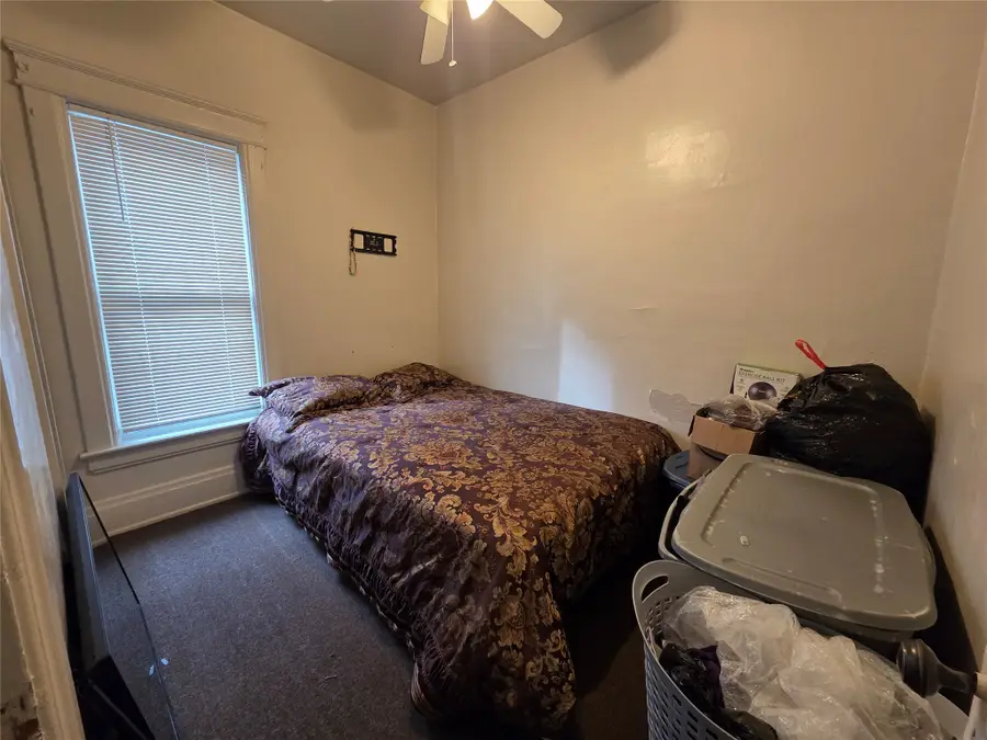 725-27 W 10th Street, Erie, PA 16502 - #3