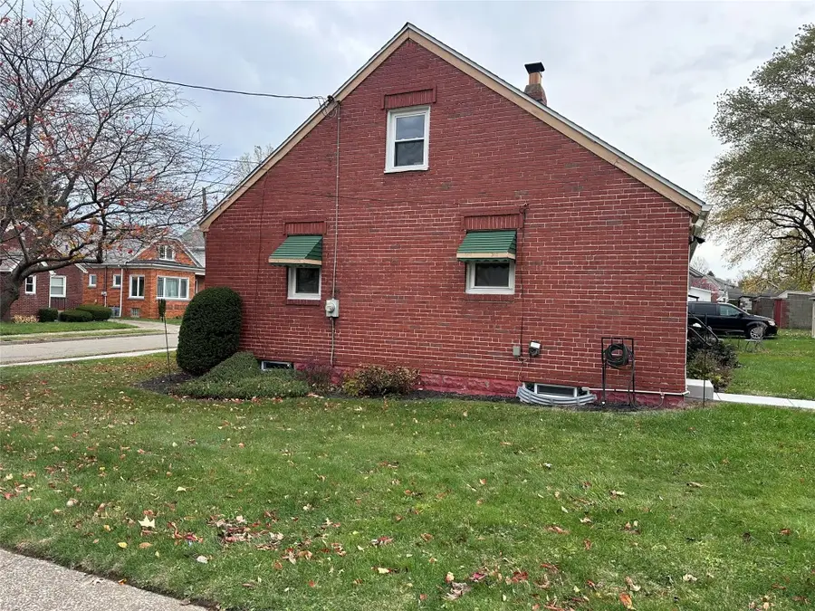 303 E 31st Street, Erie, PA 16504 - Image #3