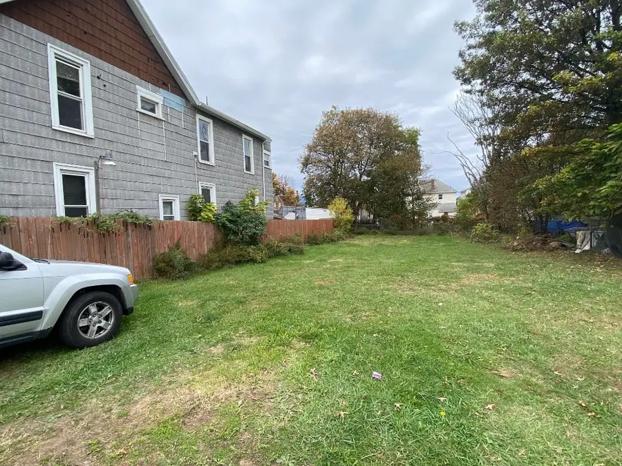 614 E 22nd Street, Erie, PA 16503 - Image #2