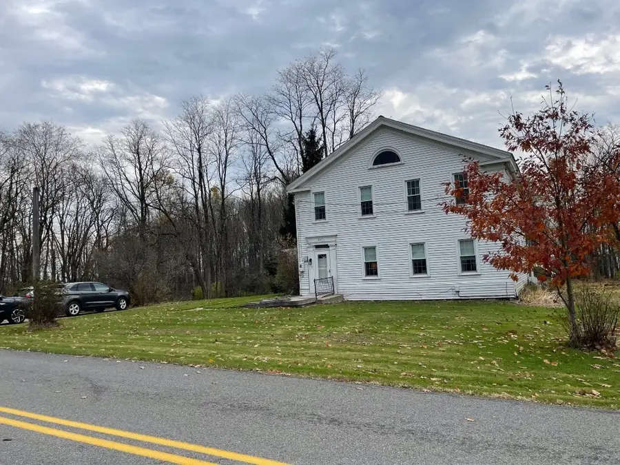 9421 Old French Road, Waterford, PA 16441 - Image #2