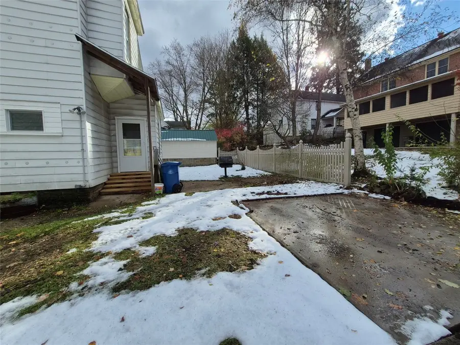 586 Walnut Street, Meadville, PA 16335 - Image #3