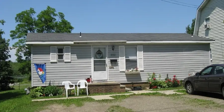 10576 & 10578 E Washington Street, Albion, PA 16401 - Image #2