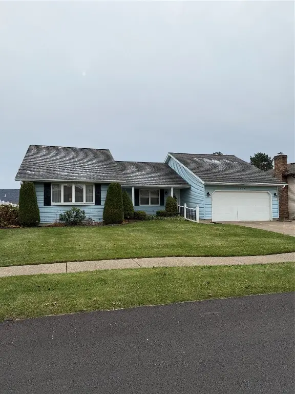 2537 Peppertree Drive, Erie, PA 16510 - Image #2