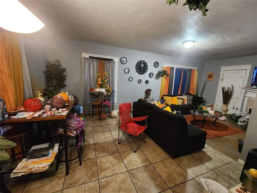 646 E 8th Street, Erie, PA 16503 - Image #3