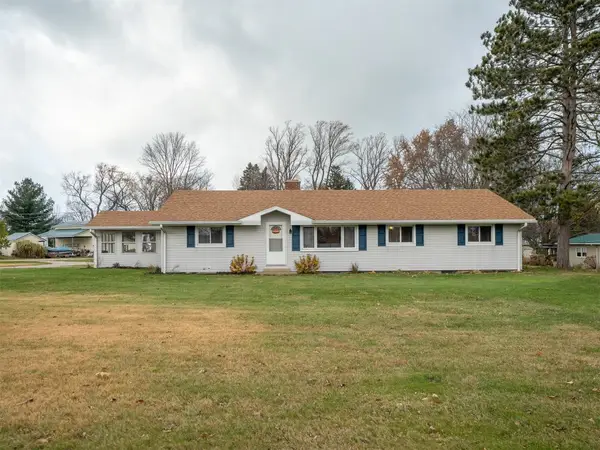 11410 E Lake Road, North East, PA 16428