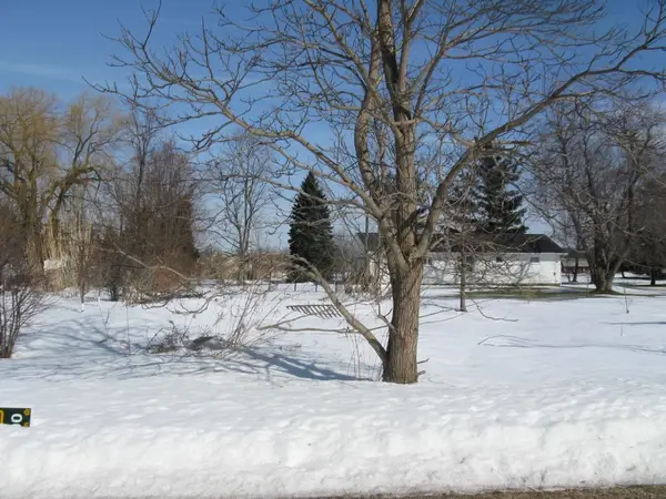 Schlindwein Drive, Erie, PA 16509