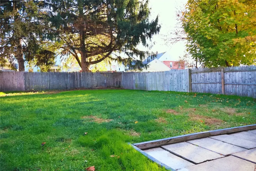 1017 W 20th Street, Erie, PA 16502 - Image #3