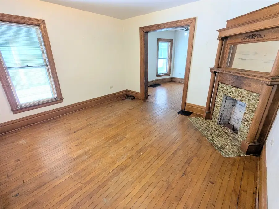 631 Parade Street, Erie, PA 16503 - Image #3