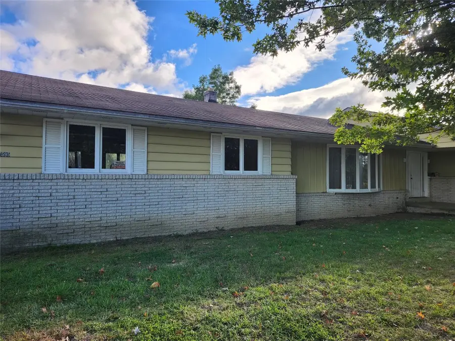 7595 Sterrettania Road, Fairview, PA 16415 - Image #2