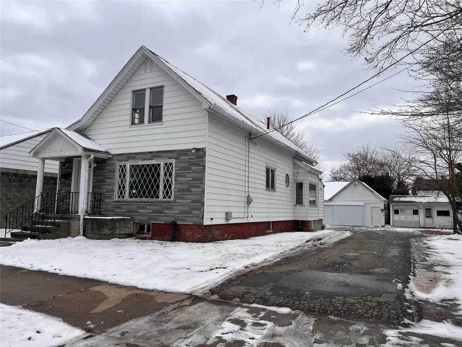 1013 W 27th Street, Erie, PA 16508 - Image #2