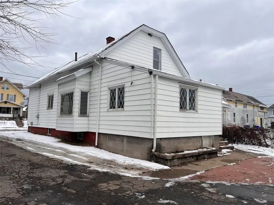 1013 W 27th Street, Erie, PA 16508 - Image #3