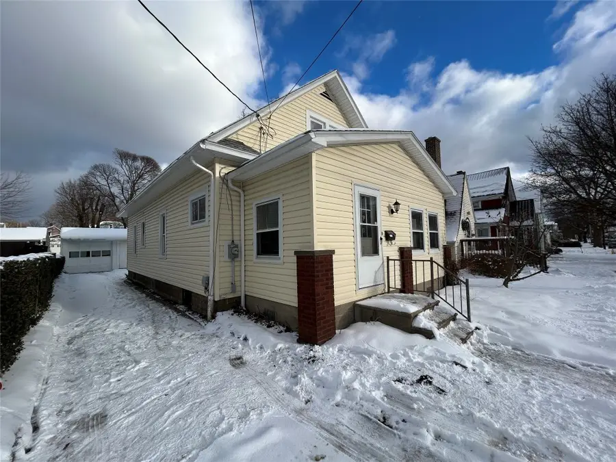 2713 Plum Street, Erie, PA 16508 - Image #2