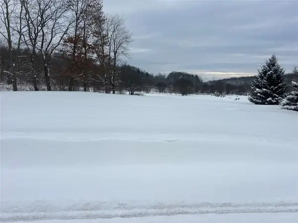 6637 Filley Road, Erie, PA 16510