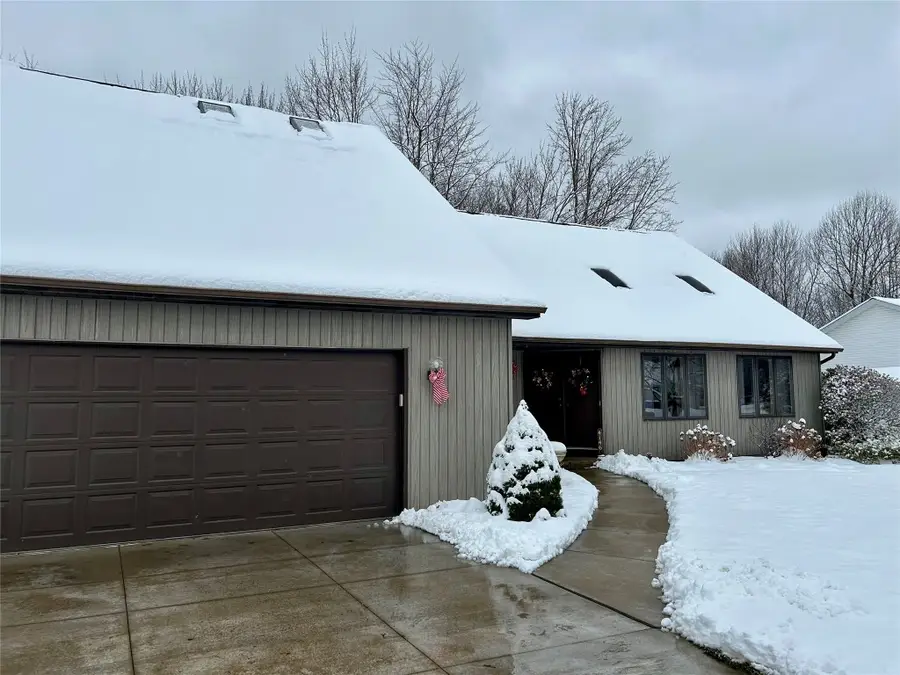 4146 Ridgewood Drive, Erie, PA 16506 - Image #2