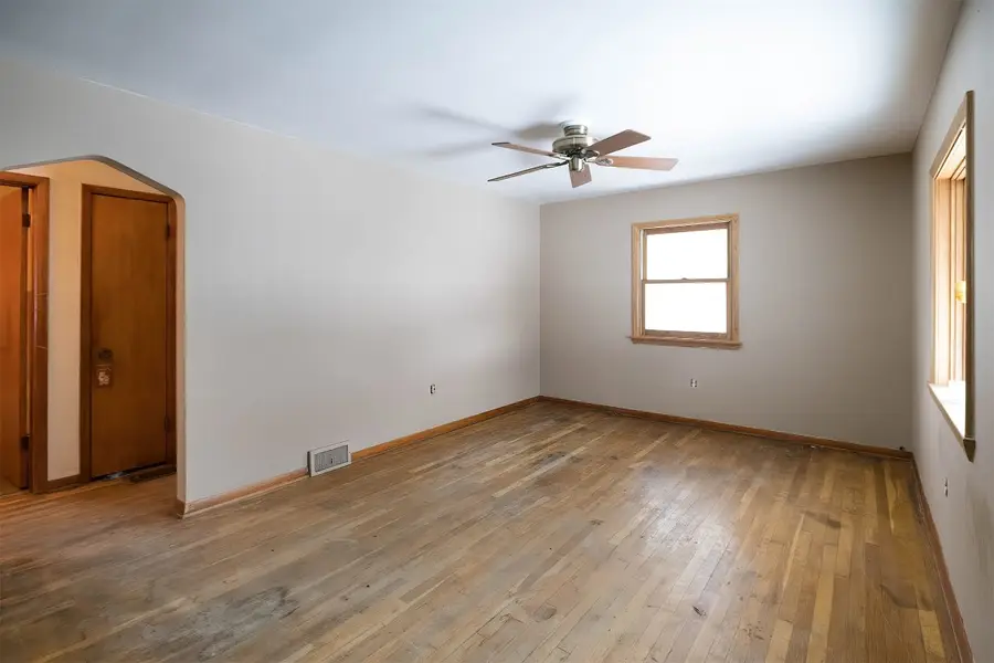 919 Evergreen Drive, Erie, PA 16505 - Image #3