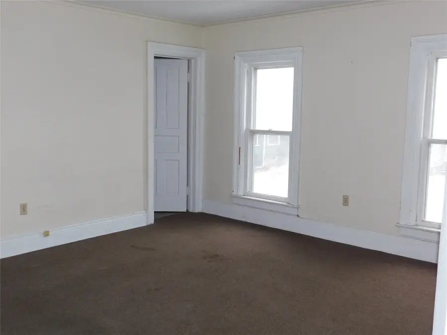 701-703 W 4th Street, Erie, PA 16507 - Image #3