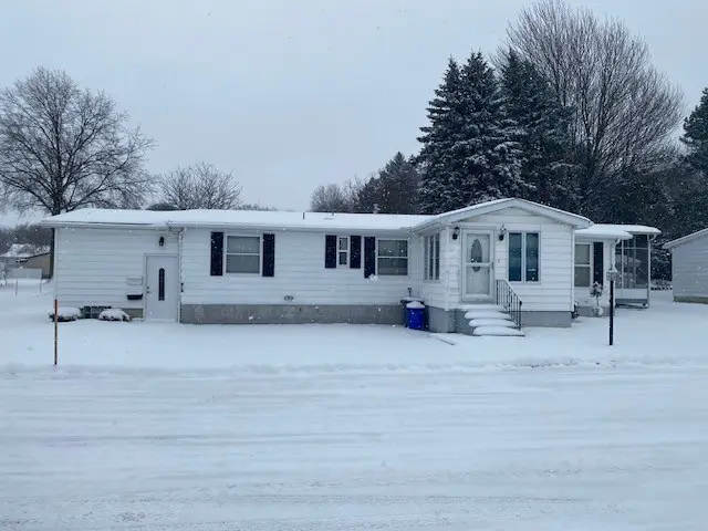 4509 S Park Lane, Erie, PA 16506 - Image #1