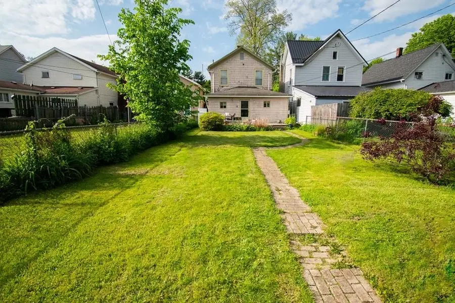 317 W Elm Street, Titusville, PA 16354 - #3