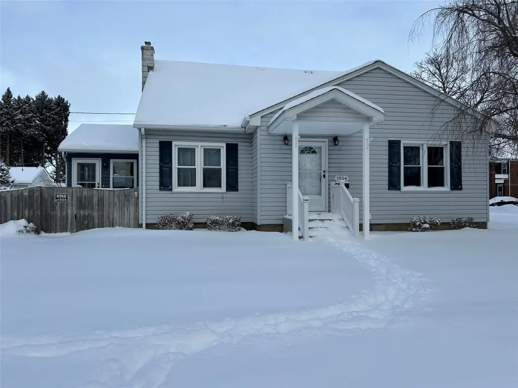 1954 E 2 Street, Erie, PA 16511 - Image #1