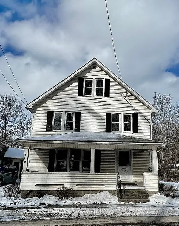 145 E Adams Street, Cochranton, PA 16314